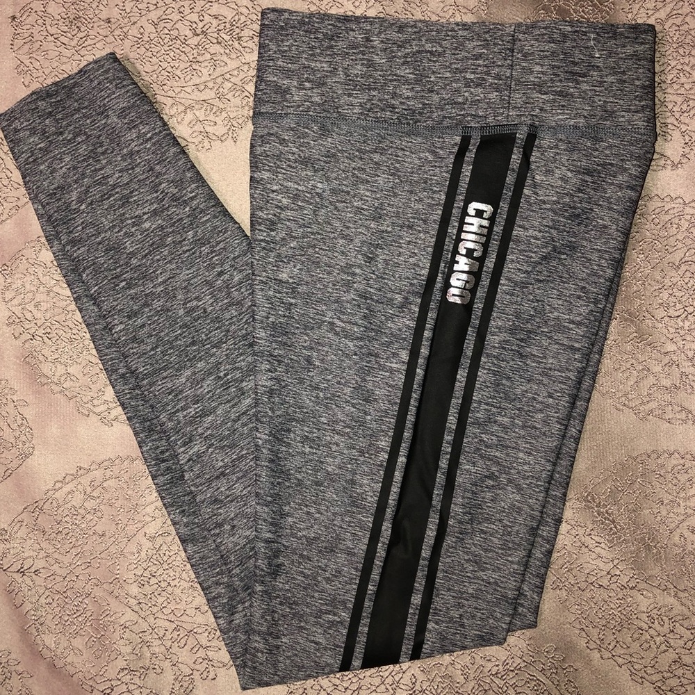Victorias Secret PINK Chicago yoga pants leggings